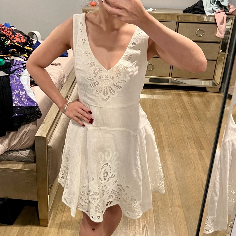 Jolie white linen dress (S)